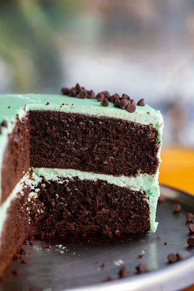 Mint Chocolate Cake (Grasshopper Cake) 