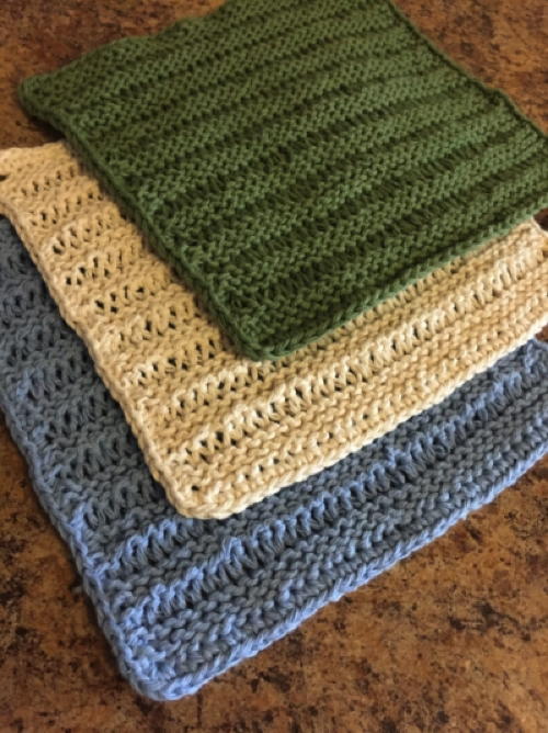 Knitting for Beginners - How to Knit a Dishcloth | AllFreeKnitting.com