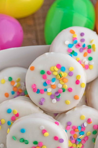 Easter Egg Chocolate Oreos 