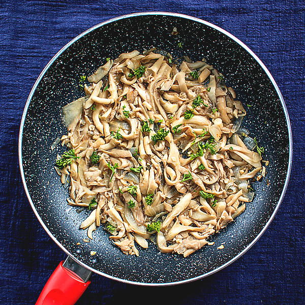 Sauteed Oyster Mushrooms | FaveHealthyRecipes.com