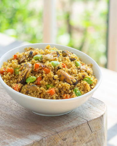 Curry Fried Quinoa with Mussels