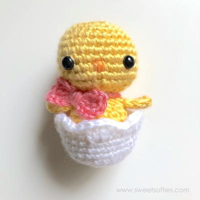 Baby Chick in Easter Egg Amigurumi