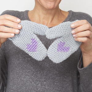 Kid’s Heart Mittens Crochet Pattern