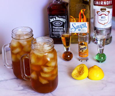 Boozy Arnold Palmer with Alcohol