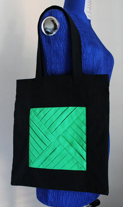 Tote Bag with a Pleated Motif