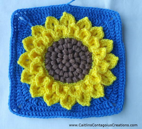 Crocodile Stitch Sunflower Square