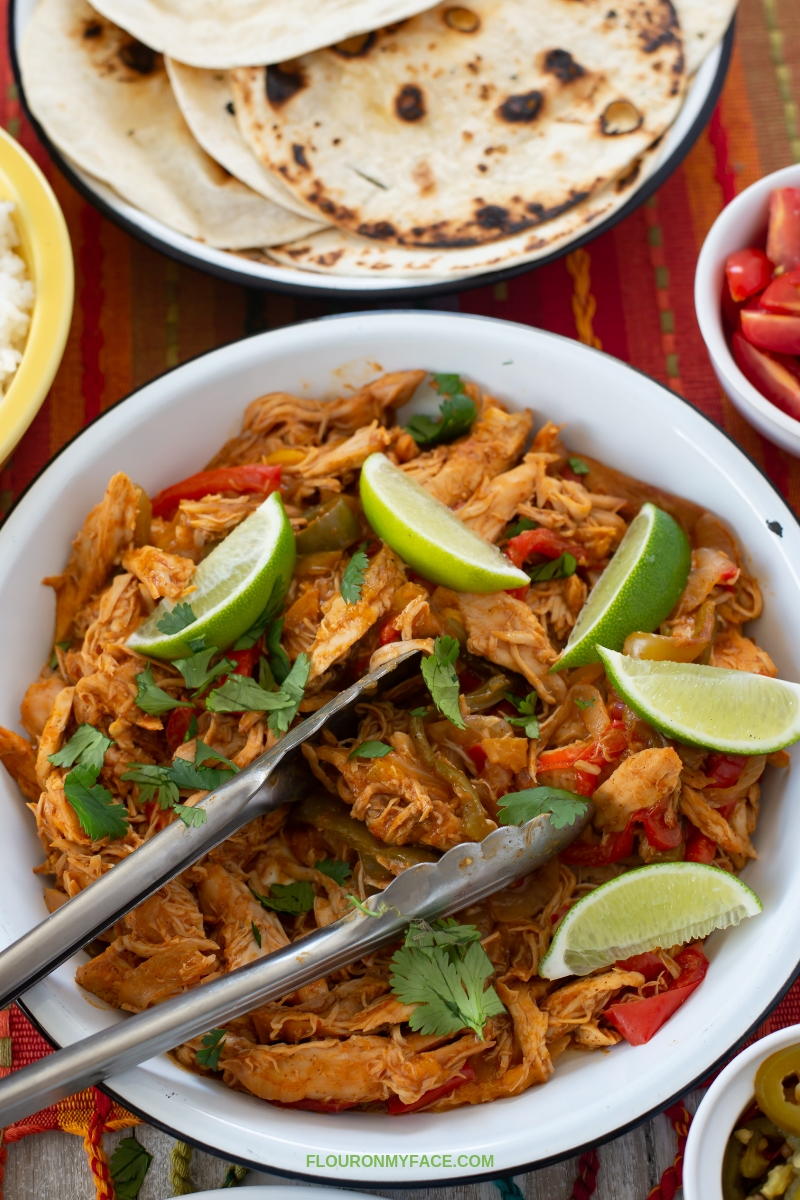 Easy Slow Cooke Chicken Fajitas Bowls Recipe | AllFreeSlowCookerRecipes.com