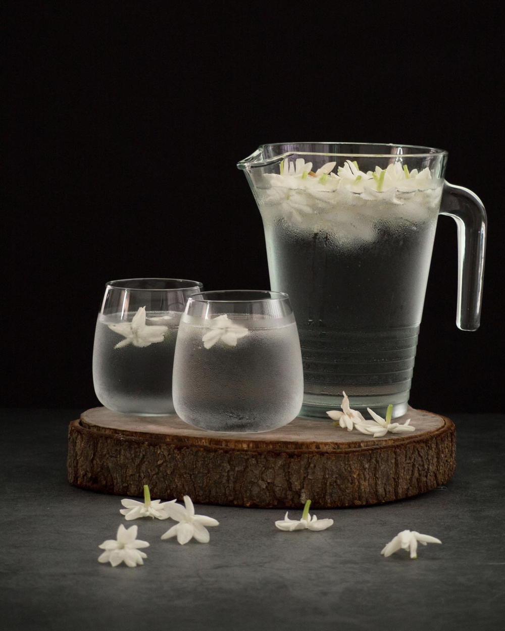Traditional Thai Jasmine Infused Water | FaveHealthyRecipes.com