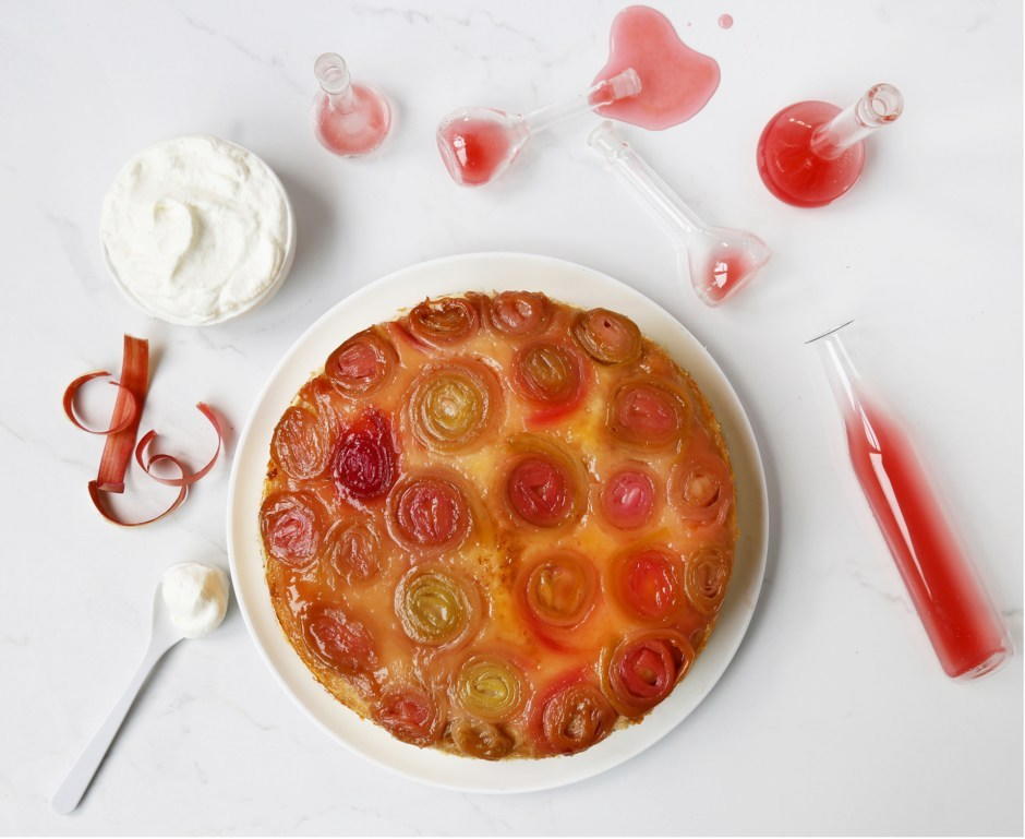 Rhubarb Upside Down Cake RecipeLion Com   Rhubarb Upside Down Cake ExtraLarge1000 ID 3182039 