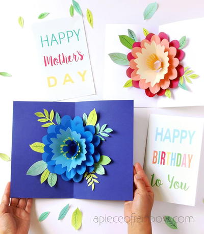 Petal Perfection DIY Mother's Day Card | DIYIdeaCenter.com