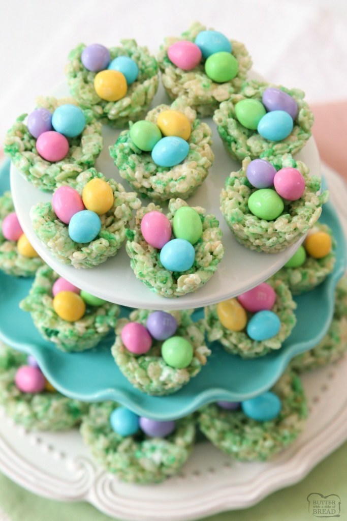 Easter Rice Krispie Treats | RecipeLion.com
