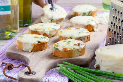 Swiss Fondue Bread