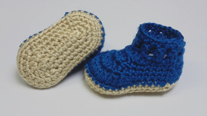 Adorable DIY Baby Booties (Free Crochet Pattern) | AllFreeCrochet.com