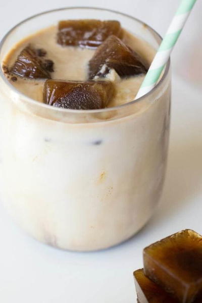 Bailey's & Vodka Whipped Cream with Coffee Ice Cubes