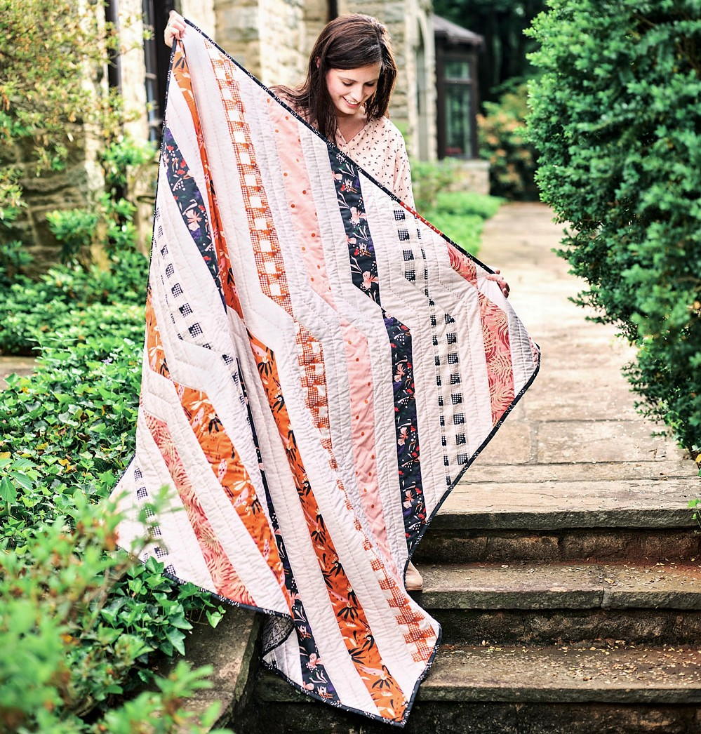 Twisted Ribbons Free Quilt Pattern | FaveQuilts.com