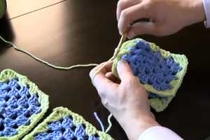How to Attach Granny Squares--Method 1 Part 2 of 2