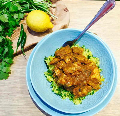 Chicken Curry on Spinach and Coriander Rice