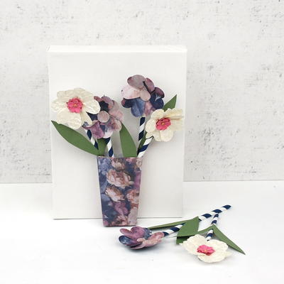 3d Paper Flowers in a Vase