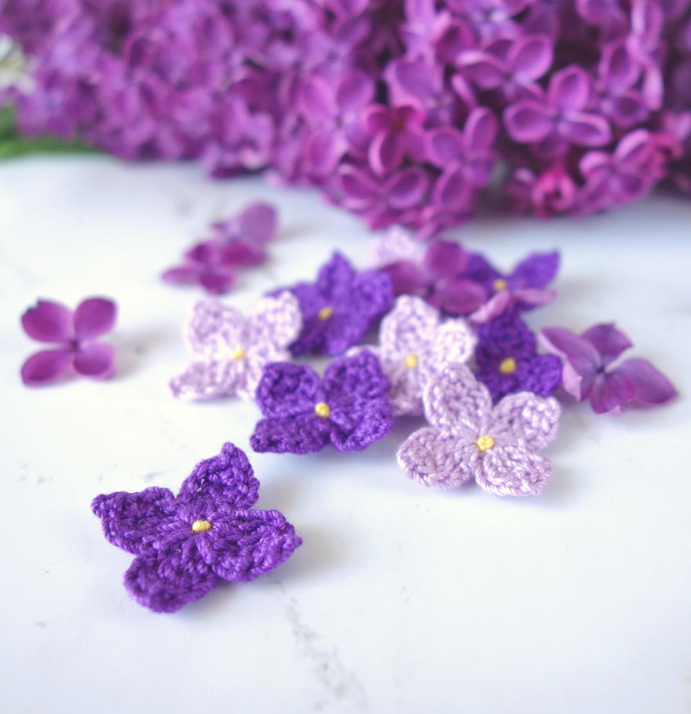 Crochet Lilac Flowers | AllFreeCrochet.com
