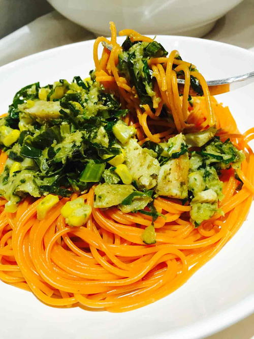 Quinoa Pasta with Courgette and Pesto Sauce