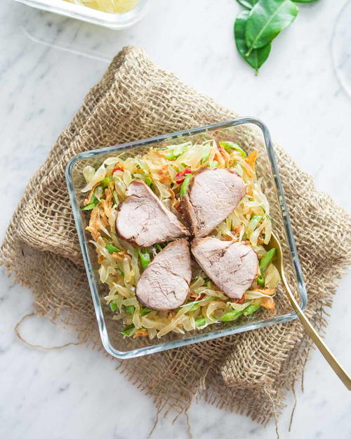 Thai Pomelo Salad with Baked Pork