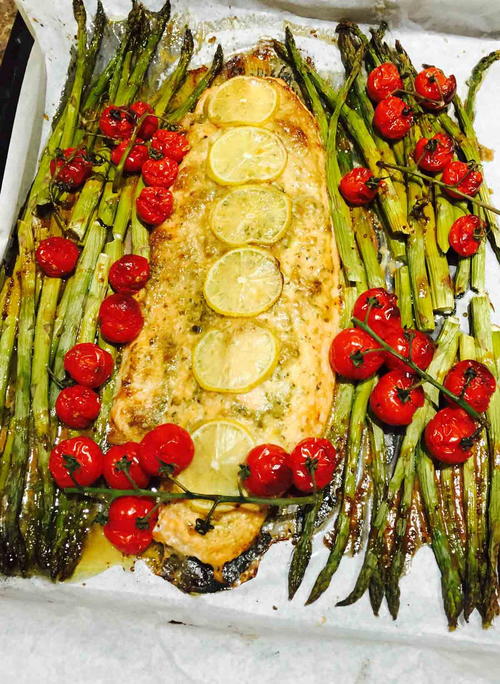 Superb Salmon Pesto and Asparagus Bake