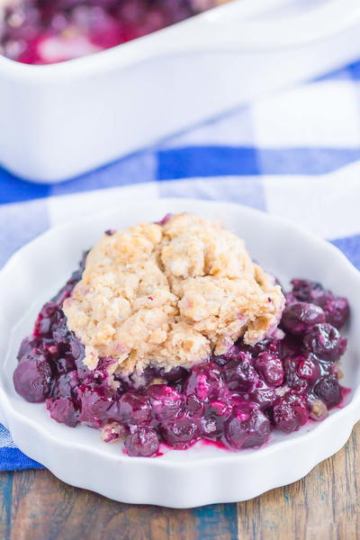 Easy Blueberry Cobbler Recipe