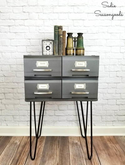 Industrial Storage Table Upcycle | DIYIdeaCenter.com