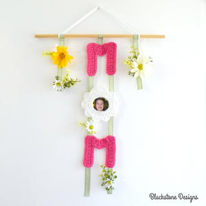 "Mom" Wall Hanging Picture Frame