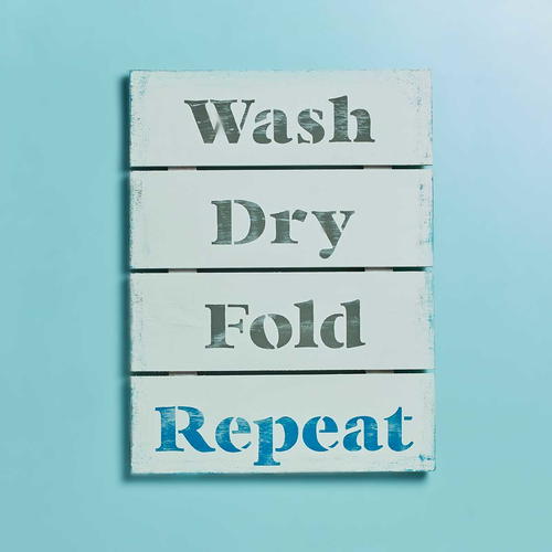 DIY Wooden Laundry Sign