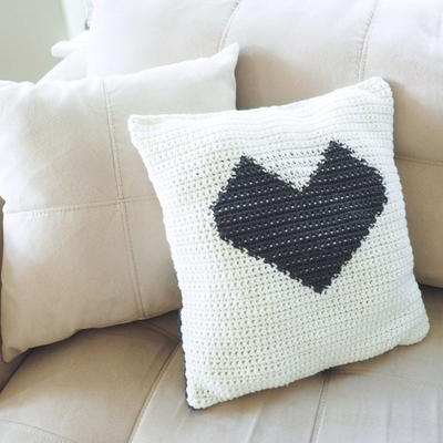 Crochet Heart Cushion Pattern