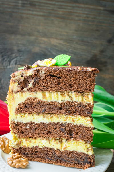 Chocolate Banana Cream Cake