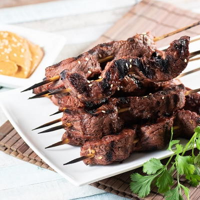 Grilled Beef Satay with Spicy Peanut Sauce
