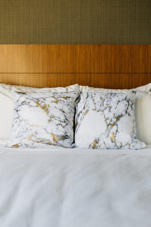 DIY Marbled Throw Pillows