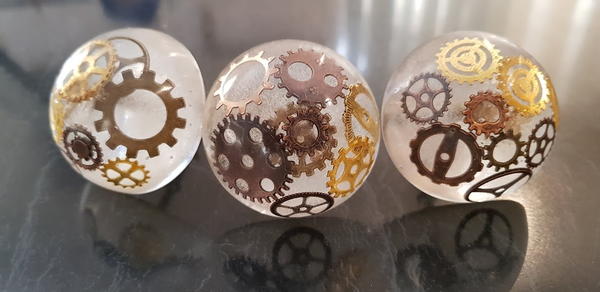 DIY Epoxy Resin Door Knobs