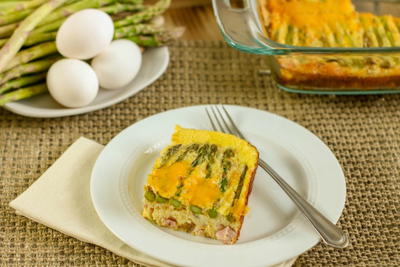 Basic Crustless Quiche with Ham and Asparagus
