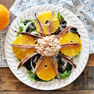 Spanish Salad with Oranges, Anchovies & Tuna