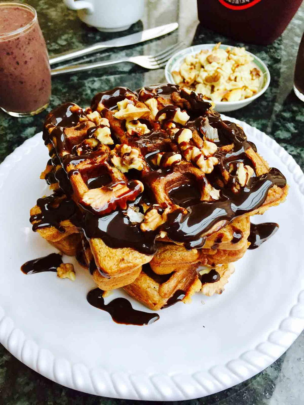 Totally Scrumptious Waffles | RecipeLion.com