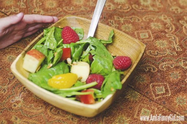 Spinach and Raspberry Salad