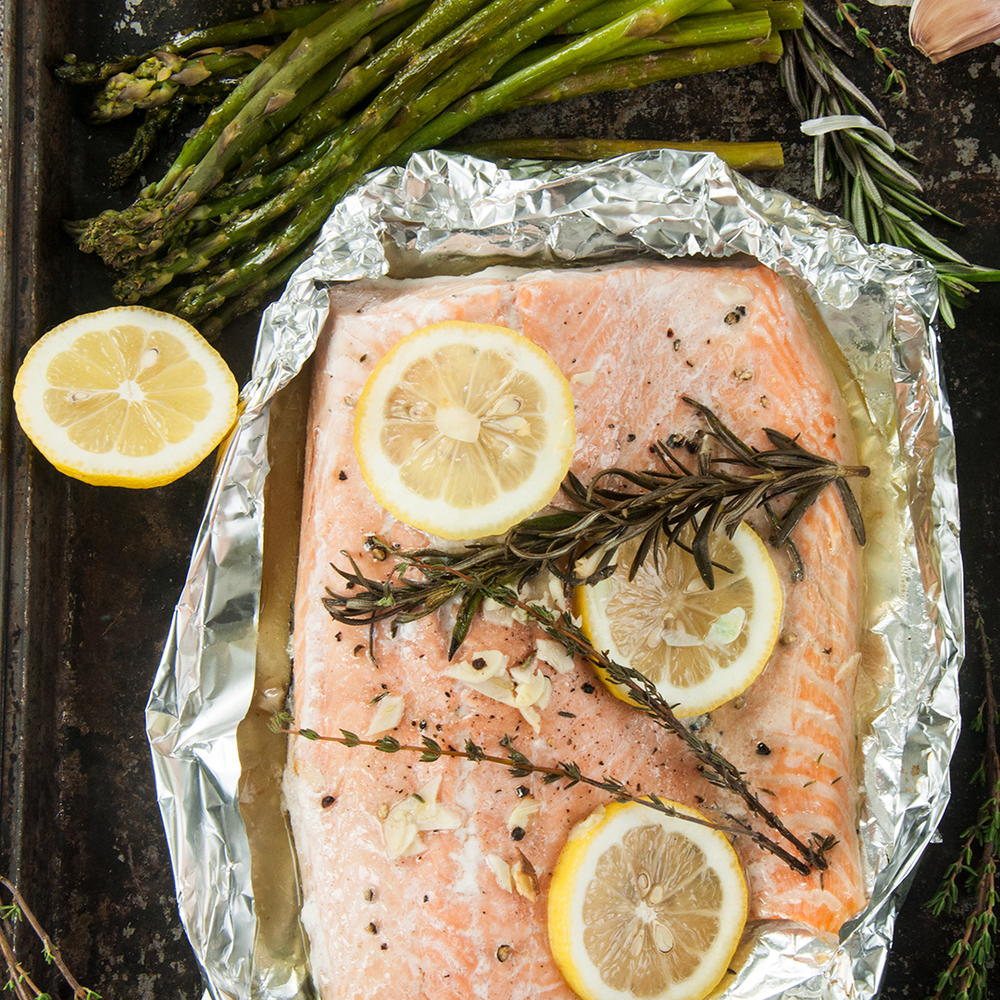 Foil Packet Grilled Salmon Recipe | RecipeLion.com