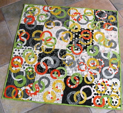 Ring Around Baby Quilt