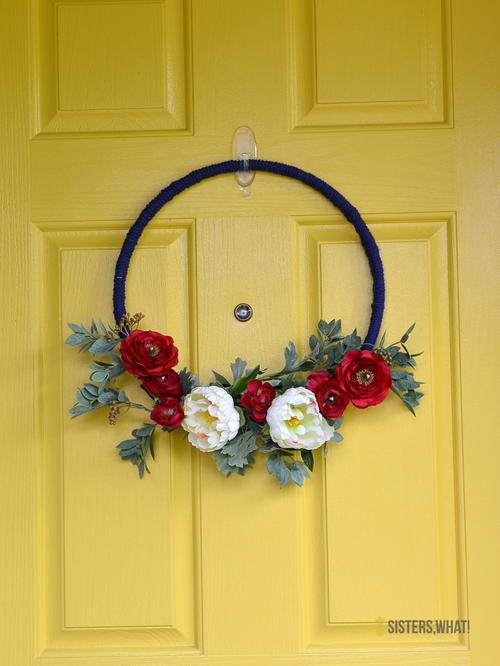 Modern 4th of July Floral Wreath