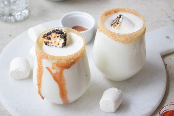Decadent Roasted Marshmallow Cocktail