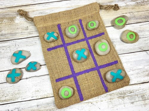 DIY Travel Tic Tac Toe Game | FaveCrafts.com