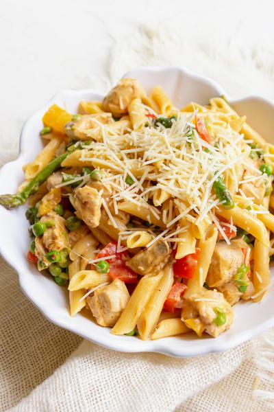 Spicy Chicken Chipotle Pasta