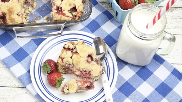 Easy Strawberry Cobbler Recipe