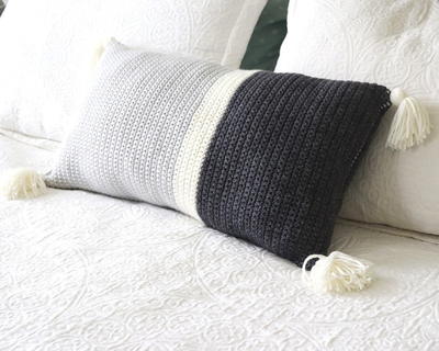 Simple Geometric Crochet Throw Pillow