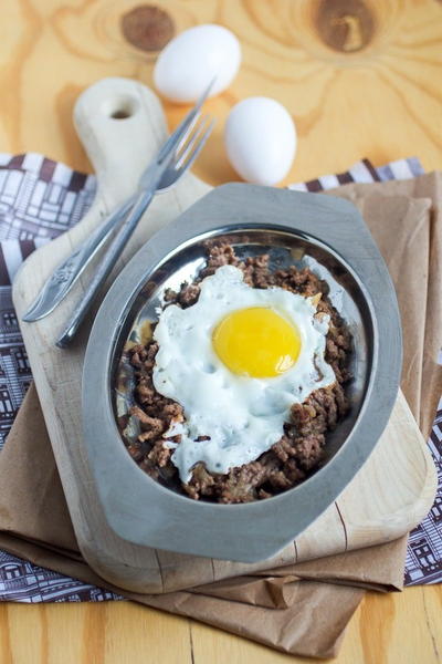Eggs with Ground Meat