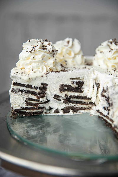 Oreo Ice Box Cake 