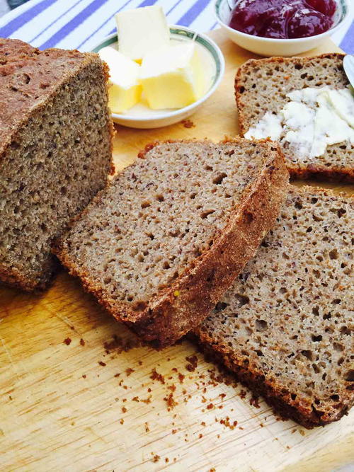 Rye and Ground Linseed Bread